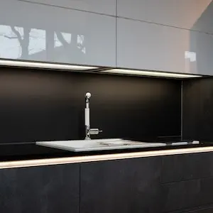 Küchenrückwand-schwarz-matt lösung