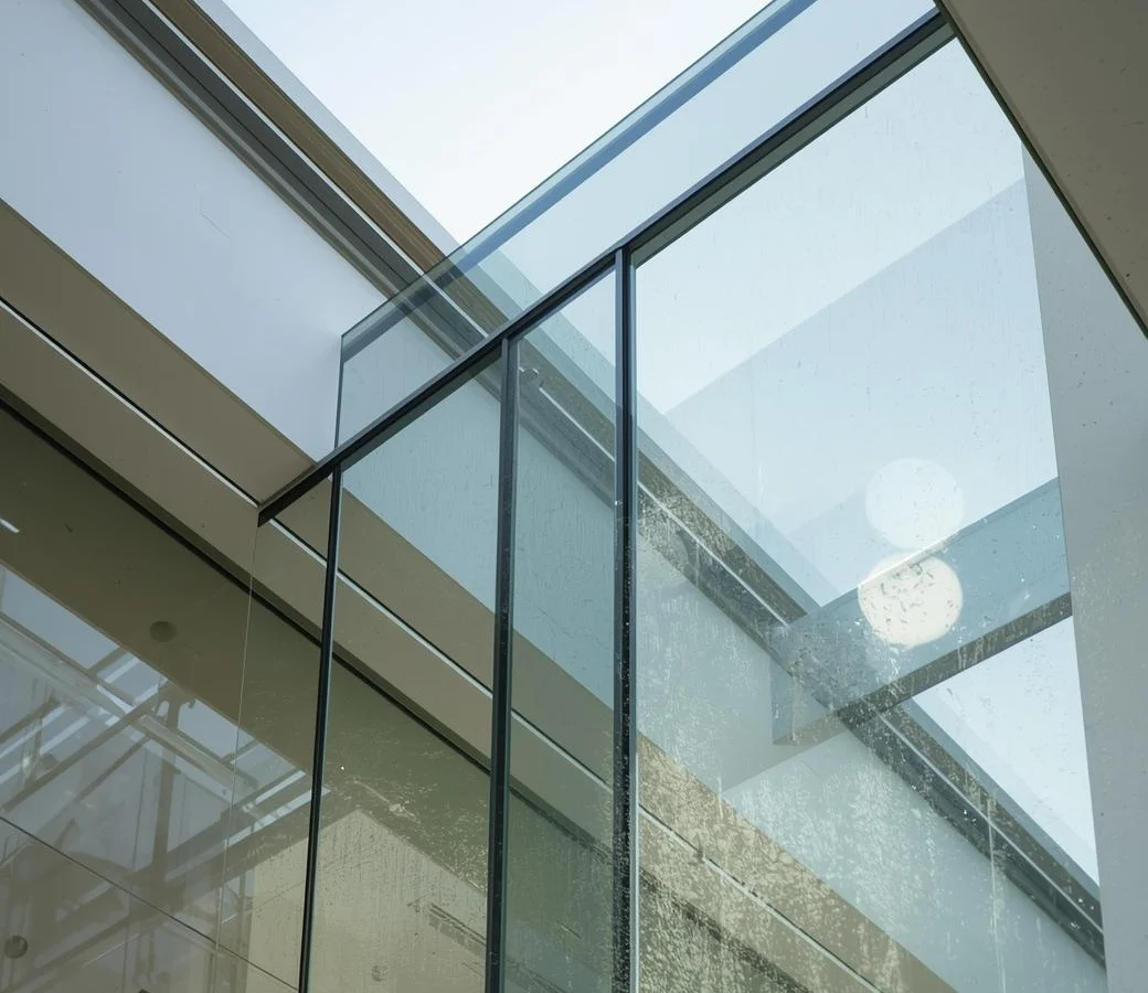 Transparente Wärmeschirme - Hightech-Isolierglas im Wohnungsbau